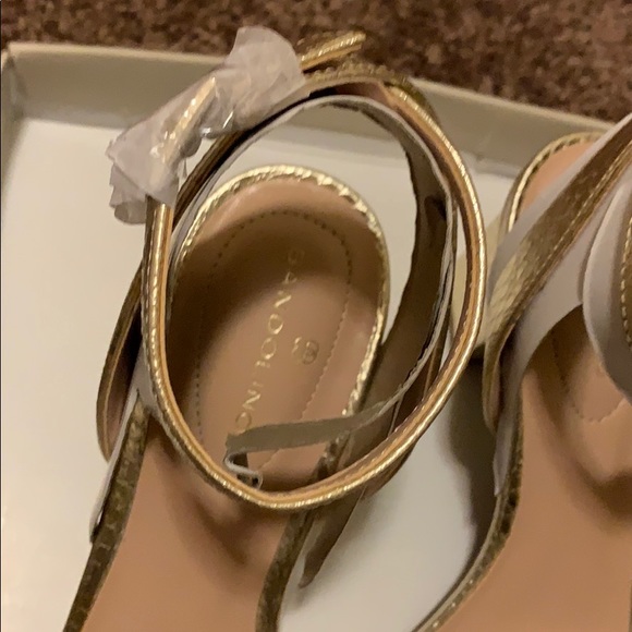 Bandolino Sandals - Picture 4 of 5